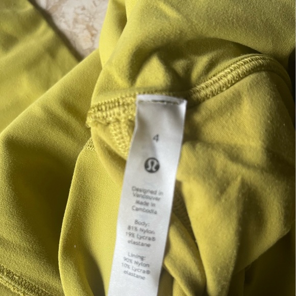 Lululemon Leggings Size 4 - Picture 3 of 8